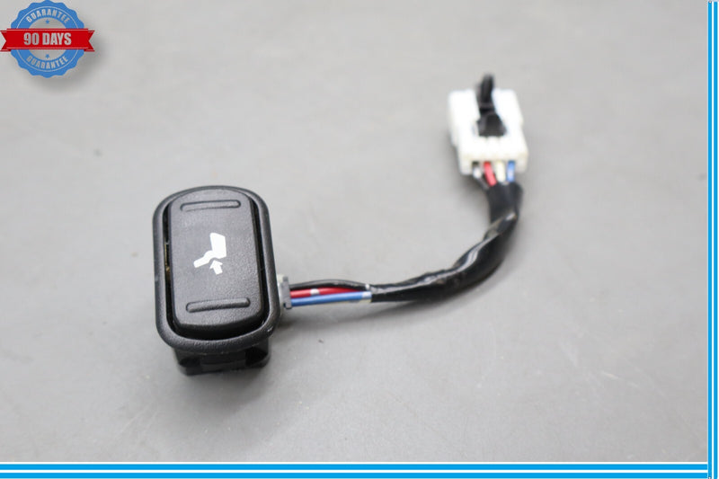 Load image into Gallery viewer, 11-17 Infiniti QX56 QX80 Front Right Passenger Seat Lumbar Control Switch Oem
