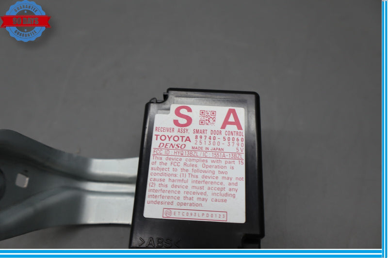 Load image into Gallery viewer, 07-12 Lexus LS460 Smart Door Control Module Receiver 89740-50060 Oem
