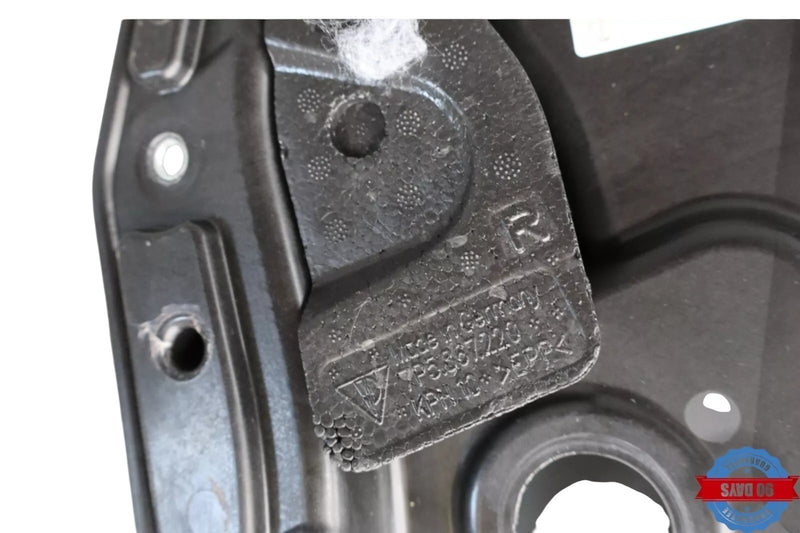 Load image into Gallery viewer, 11-18 Porsche Cayenne 958 Front Right Side Door Window Regulator 7P5837462D OEM
