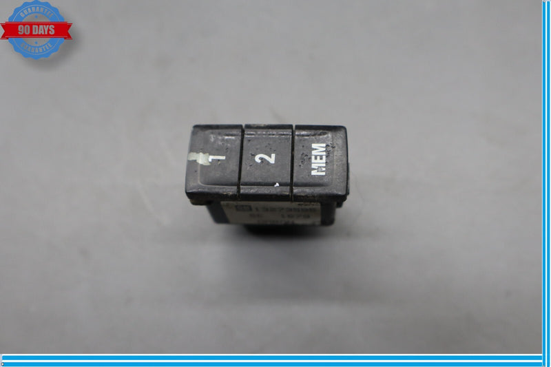 Load image into Gallery viewer, 10-13 Buick Lacrosse CXL Front Left Driver Side Seat Memory Adjust Switch Oem
