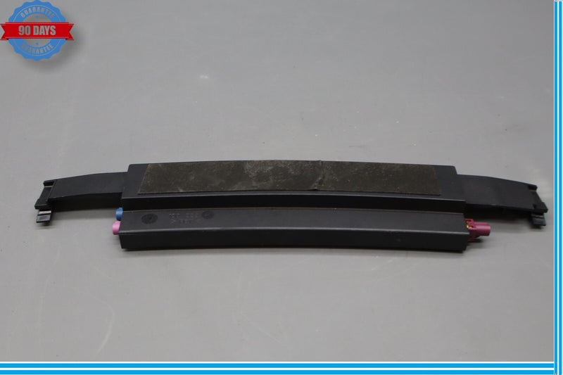 Load image into Gallery viewer, 03-12 Bentley Continental Flying Spur GPS Phone Antenna 3W0035507B Oem
