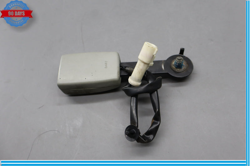 Load image into Gallery viewer, 02-05 Ford Thunderbird Left Driver Side Seat Belt Seatbelt Buckle Oem

