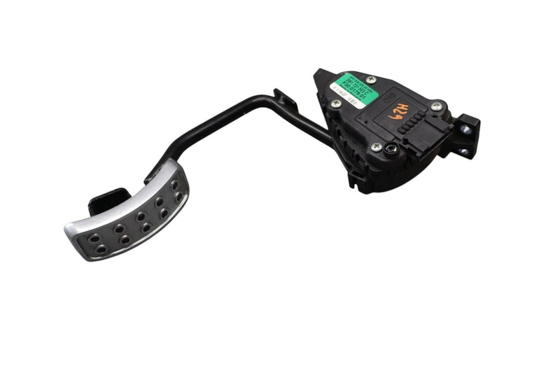 Load image into Gallery viewer, 03-13 Bentley Continental GTC GT Flying Spur Brake Pedal Assembly 3W1723029C OEM
