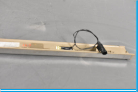 10-18 Mercedes CLS550 W218 Front Right Side Door Step Sill Trim Cover Oem