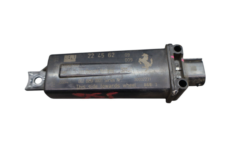 Load image into Gallery viewer, 05-13 Maserati Quattroporte M139 TPMS Tire Pressure Monitor Sensor 224562 Oem
