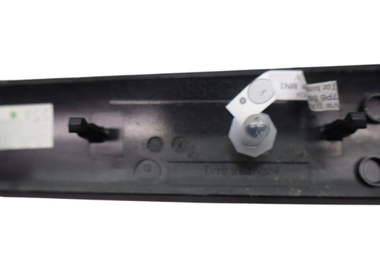 11-17 Volkswagen VW Touareg Rear Right Side Door Panel Trim 7P6867450B Oem