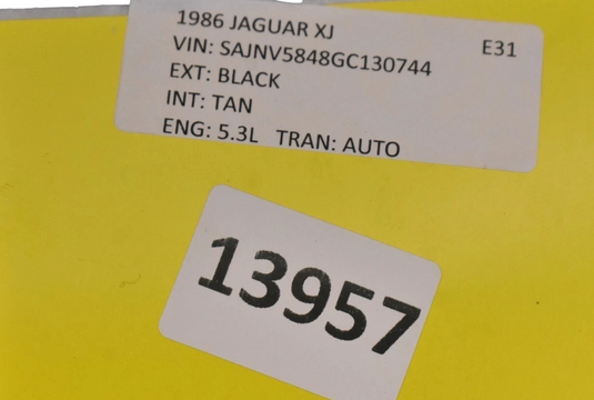 84-91 Jaguar XJS Front Left Driver Side Door Quarter Window Glass BD440941 Oem