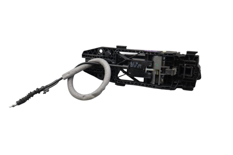 Load image into Gallery viewer, 11-16 Volkswagen VW Touareg Rear Left Side Exterior Door Handle 7P6837205H Oem
