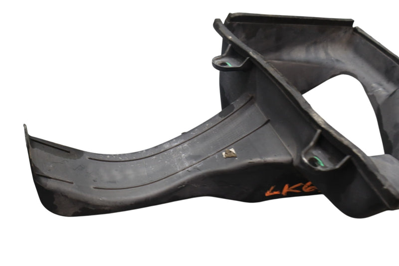 Load image into Gallery viewer, 14-20 Maserati Ghibli M157 Front Left Intercooler Duct Shroud 670004140 Oem
