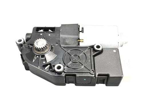 10-17 Mercedes E350 E550 Panoromic Sunroof Motor Drive Unit A2079060600 Oem