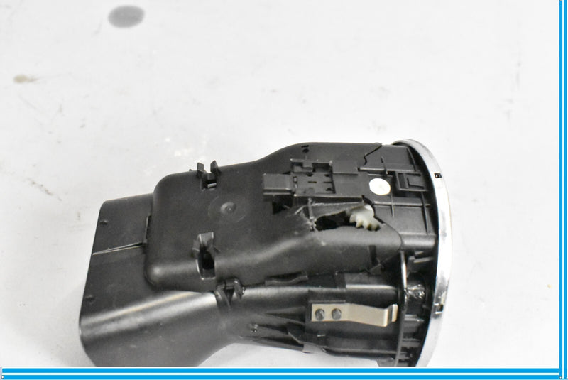 Load image into Gallery viewer, 06-11 Mercedes CLS550 CLS55 AMG W219 Left Driver Dash Dashboard Ac Air Vent Oem
