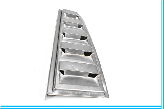 03-07 HUMMER H2 Rear Right Upper Tail Light Lamp Vent Cover Guard Trim Oem