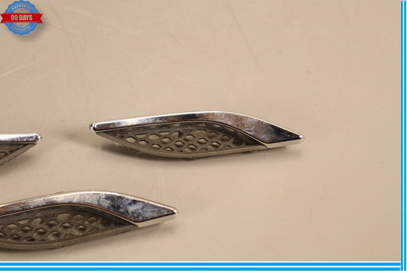 Load image into Gallery viewer, 14-17 Maserati Ghibli Right Or Left Side Lateral Air Outlet Vent Oem
