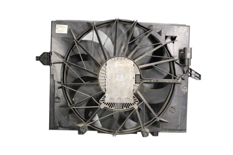Load image into Gallery viewer, 04-05 BMW 645Ci E64 Engine Motor Radiator Condenser Cooling Fan Assembly Oem

