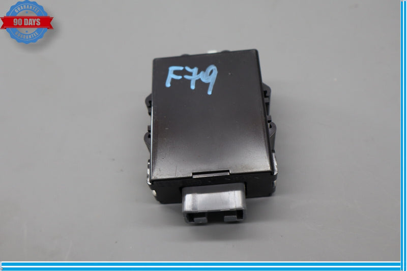 Load image into Gallery viewer, 07-12 Lexus XF40 LS460 Bus Buffer Computer Control Module 89112-50030 Oem
