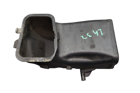 10-16 BMW 550i GT xDrive F07 Front Left Side Engine Air Intake Duct Tube Oem