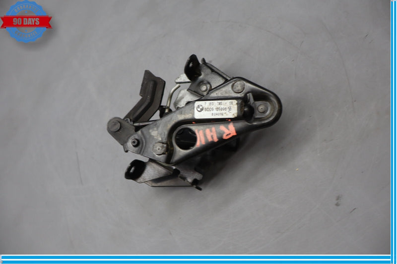 Load image into Gallery viewer, 11-16 BMW 528i 535i 550i F10 Front Right Passenger Hood Bonnet Lock Latch Oem
