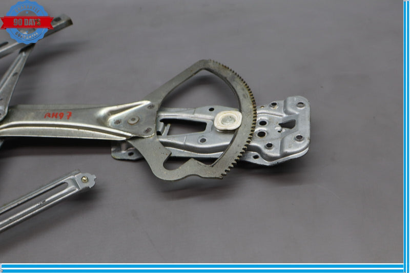 Load image into Gallery viewer, 97-03 Mercedes W208 CLK320 CLK55 AMG Front Right Window Regulator Motor Oem
