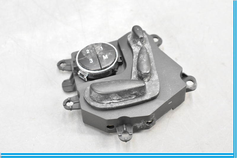Load image into Gallery viewer, 06-11 Mercedes CLS550 CLS500 W219 Front Right Seat Control Button Switch Oem
