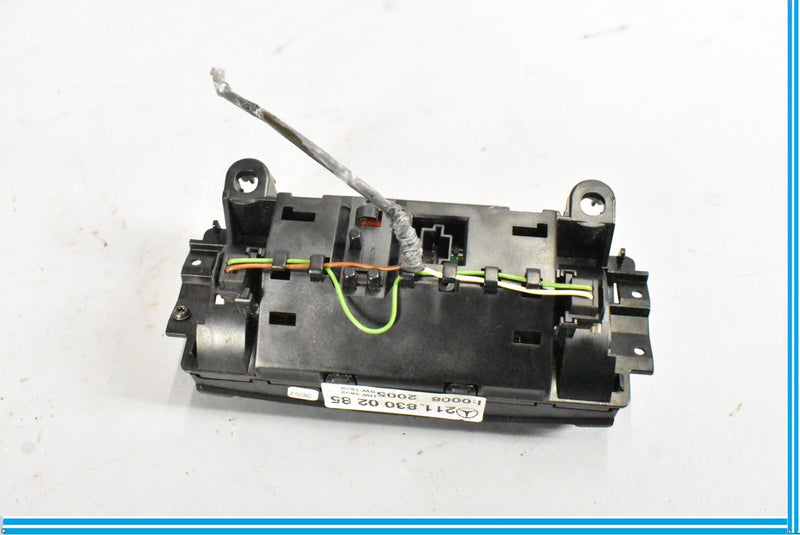 Load image into Gallery viewer, 03-11 Mercedes CLS550 E550 W219 Rear Ac A/c Heater Climate Control Unit Oem
