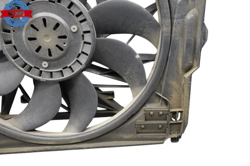 Load image into Gallery viewer, 10-19 BMW 740i 740Li 750i Engine Radiator Cooling Fan Shroud Motor Assembly Oem
