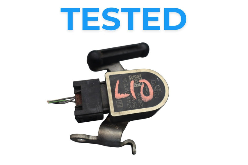 Load image into Gallery viewer, 10-17 BMW 535i 550i GT F07 Left Or Right Side Suspension Height Sensor Oem
