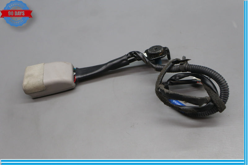 Load image into Gallery viewer, 15-16 Hyundai Genesis Front Right Passenger Seat Belt Seatbelt Retractor Oem
