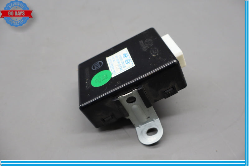 Load image into Gallery viewer, 11-13 Hyundai Equus Rear Window Curtain Shade Control Module 95860-3N000 Oem
