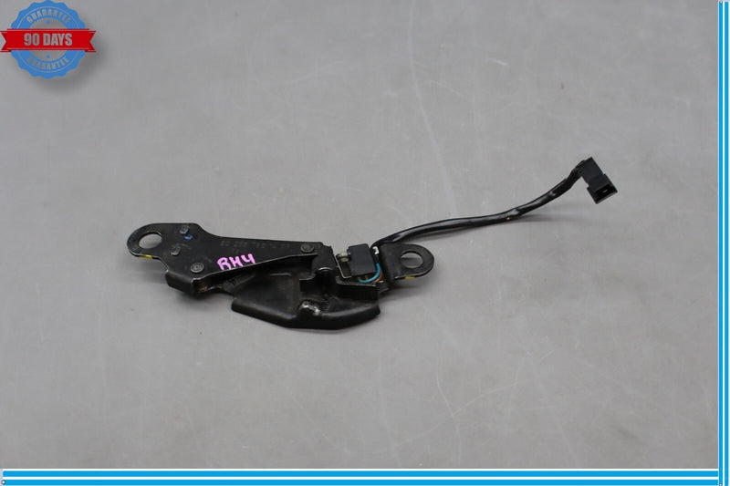 Load image into Gallery viewer, 03-06 Mercedes R230 SL500 Right Convertible Roof Top Striker w/ Sensor Oem
