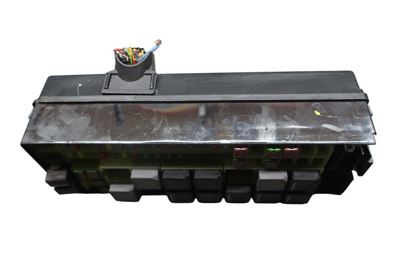 Load image into Gallery viewer, 14-16 Land Rover Range Rover Sport L494 Fuse Box Relay Junction Box Module Oem
