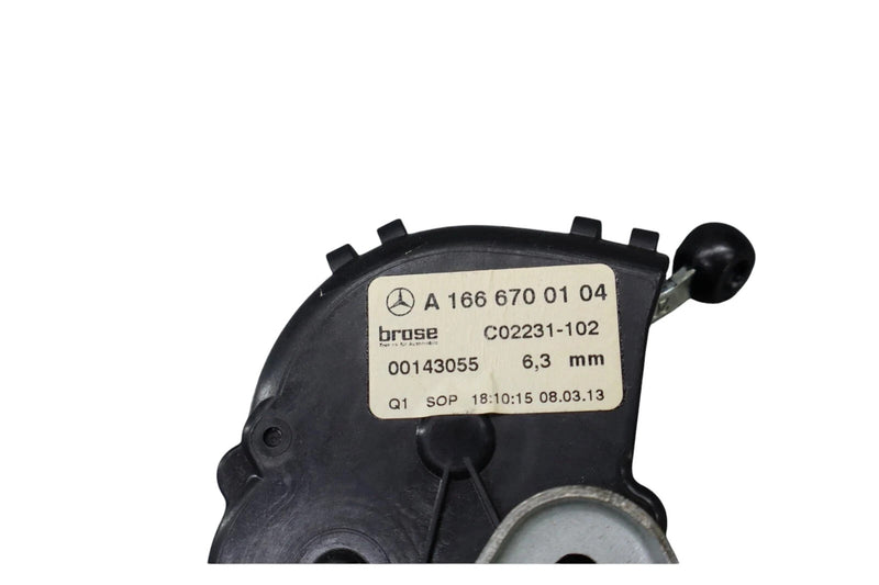 Load image into Gallery viewer, 13-16 Mercedes X166 GL450 ML400 Rear Right Quarter Window Regulator Motor Oem
