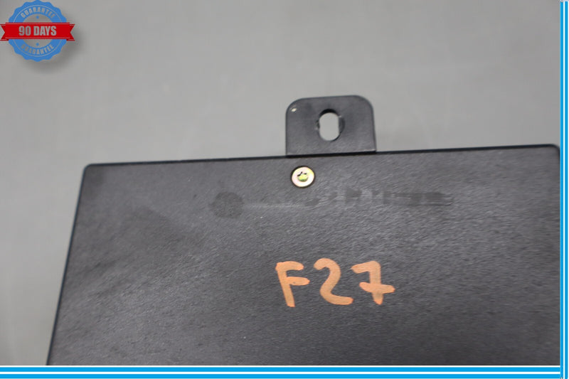 Load image into Gallery viewer, 03-06 Mercedes R230 SL500 S430 Communication Voice Control Module 2038200885 Oem
