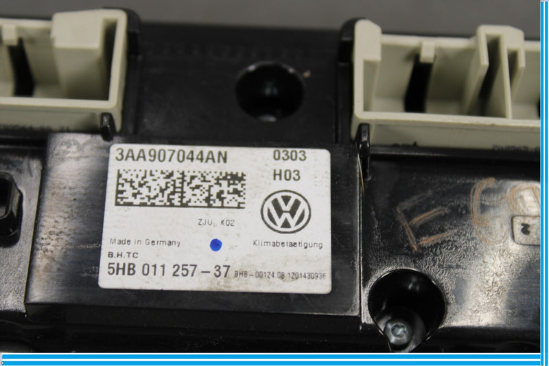 Load image into Gallery viewer, 13-14 Volkswagen CC AC A/C Heater Temperature Climate Control Unit Oem
