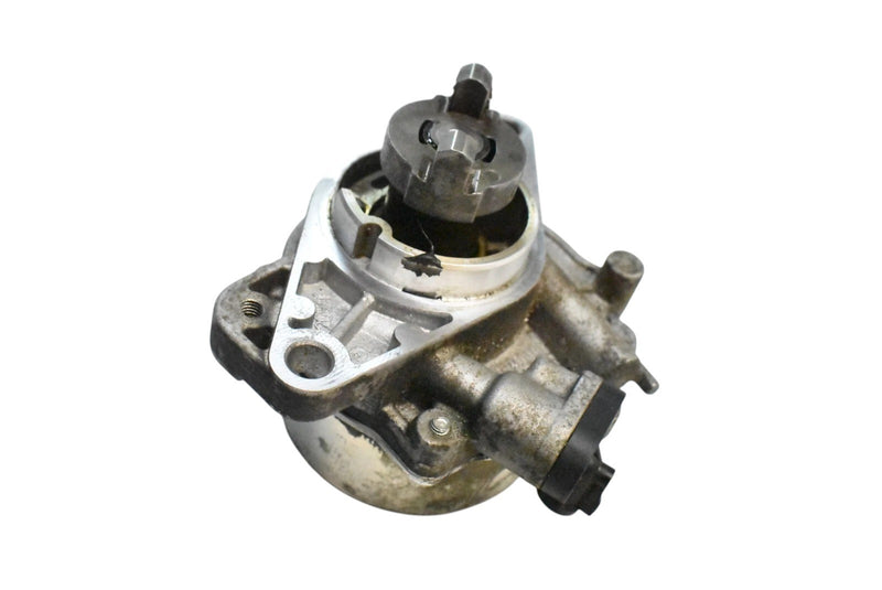 Load image into Gallery viewer, 14-20 Maserati Ghibli Quattroporte Engine Motor Vacuum Pump 291642 Oem
