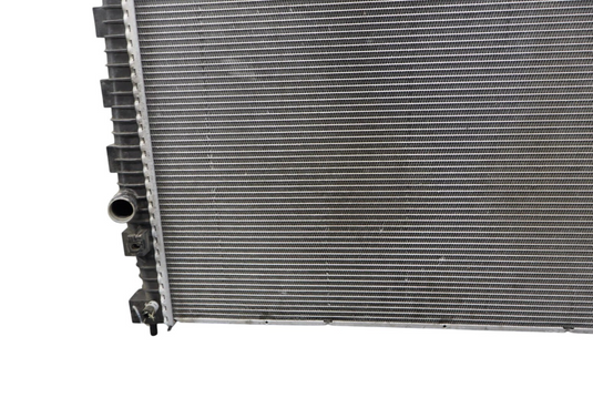 18-24 Buick Enclave Front Engine Radiator Coolant Cooling Assembly 86801856 OEM