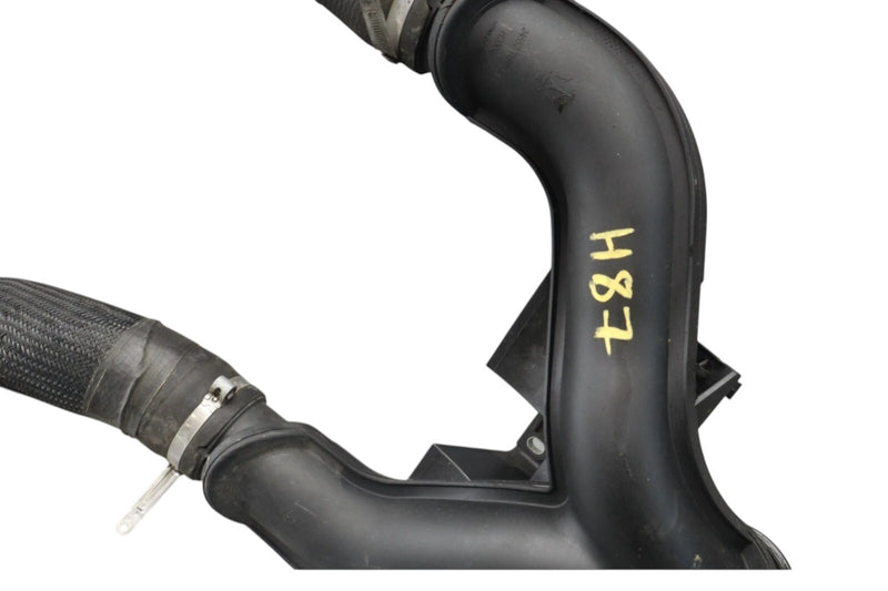 Load image into Gallery viewer, 14-17 Maserati Ghibli Air Inlet Intake Duct Tube Hose Assembly Oem
