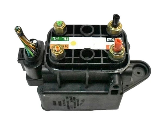 10-19 Jaguar XJ XJR Air Suspension Control Valve Block Solenoid AW933B486AA Oem