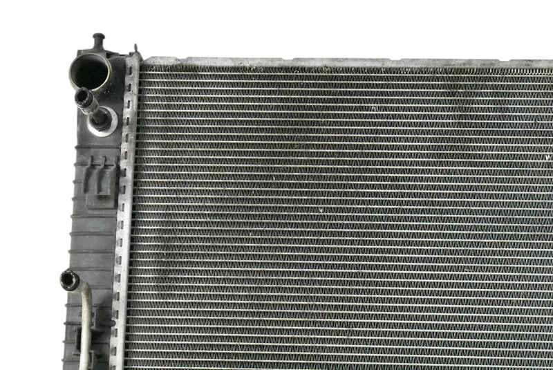 Load image into Gallery viewer, 10-17 Mercedes E400 E350 Engine Cooling A/C Condenser Radiator 2045003603 Oem
