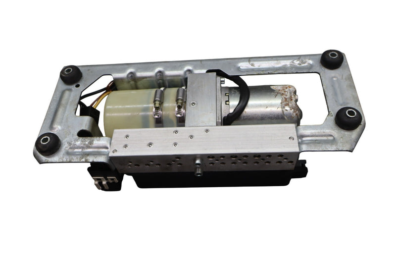 Load image into Gallery viewer, 03-08 Mercedes SL500 SL600 R230 Convertible Top Hydraulic Pump Motor Oem
