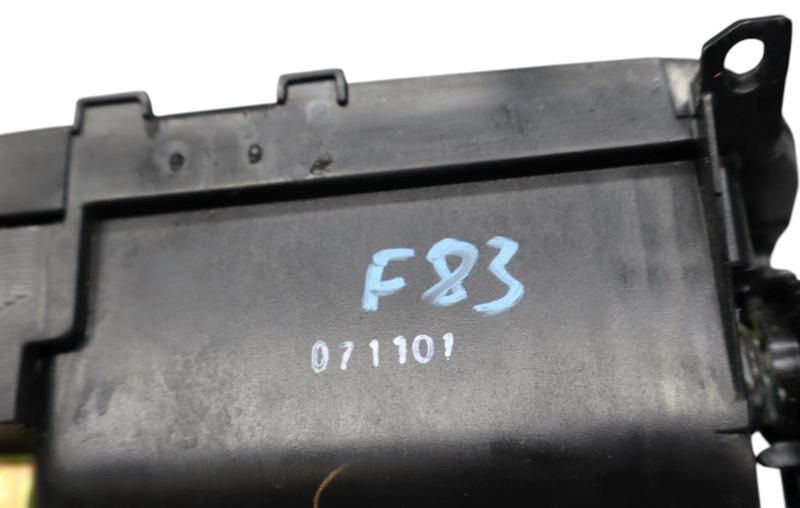 Load image into Gallery viewer, 02-05 Lexus SC430 Z40 Front Center Console Ash Tray Compartment w/ Lighter Oem
