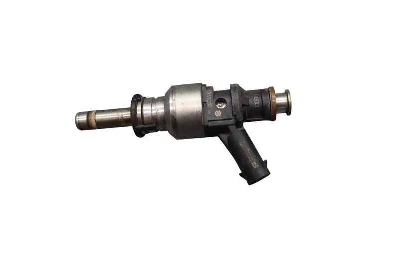 Load image into Gallery viewer, 09-17 Audi A4 A6 A7 Quattro Q5 S5 SQ5 Engine Fuel Injector 06E906036AL Oem
