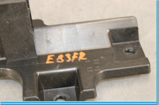 11-17 Infiniti QX56 QX80 Front Right Side Door Pull Handle Bracket Oem