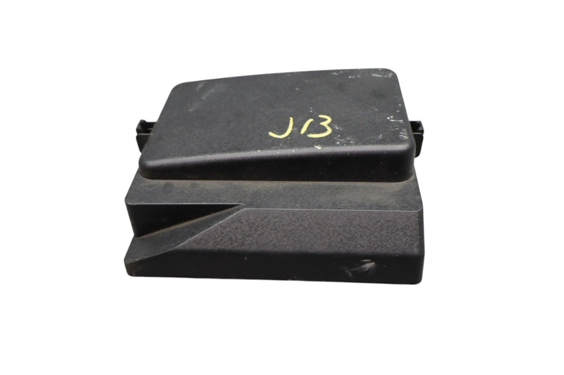 Load image into Gallery viewer, 11-13 Hyundai Equus Engine Fuse Relay Junction Box Cover 91940-3M211 Oem
