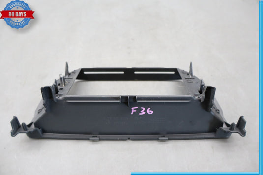 12-14 Mercedes W218 CLS63 CLS550 Dashboard Display Screen Trim Bezel Cover Oem