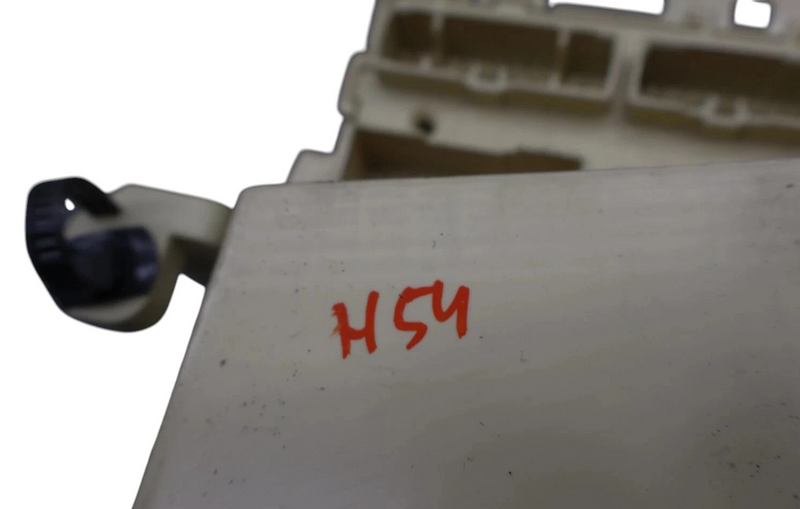 Load image into Gallery viewer, 11-13 Hyundai Equus Passenger Inside Fuse Junction Box Module 919503N200 Oem
