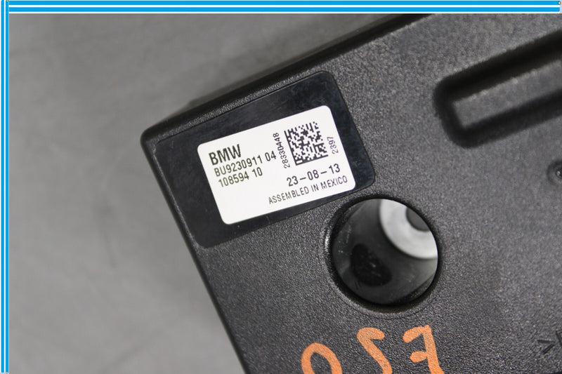 Load image into Gallery viewer, 12-16 BMW 320i 328i 428i F30 Radio Antenna Amplifier Control Module Unit Oem
