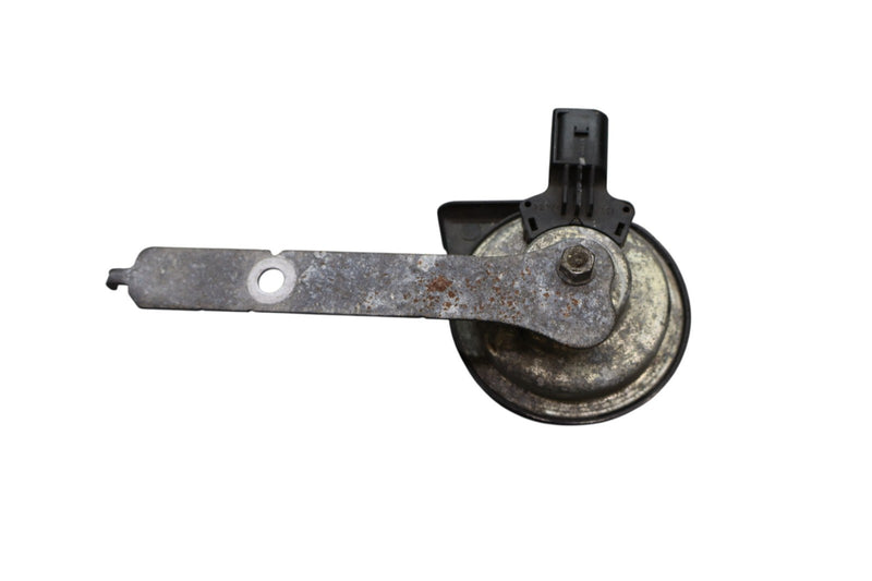 Load image into Gallery viewer, 14-18 BMW X5 F15 Left Driver Side High Tone Pitch Horn Signal A046495 Oem
