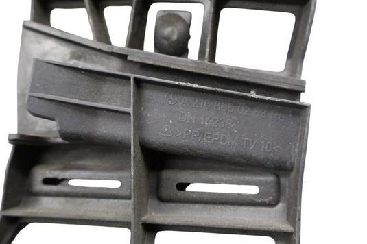 07-10 Mercedes W216 CL550 CL600 Rear Right Side Bumper Bracket Retainer Oem