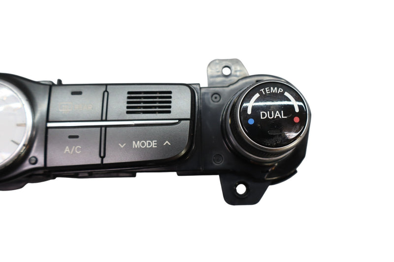 Load image into Gallery viewer, 11-13 Hyundai Equus AC Heater Climate Temperature Control Switch Panel Oem
