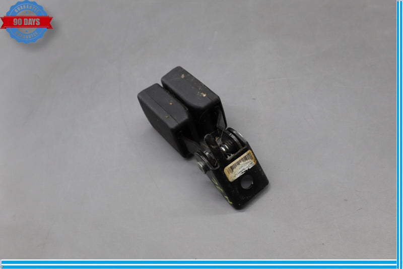 Load image into Gallery viewer, 10-13 Buick Lacrosse CXL Rear Center Middle Seat Belt Buckle 19208852 Oem
